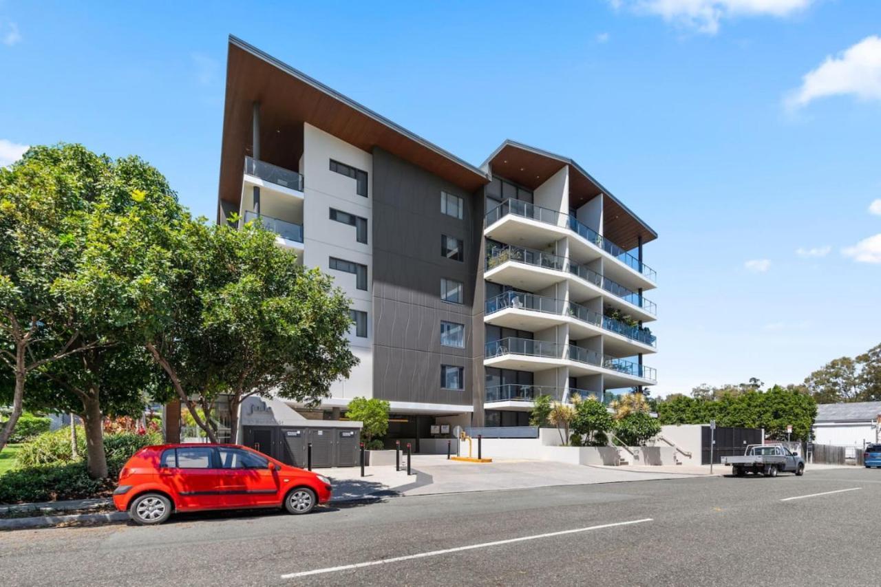 Modern 2b2b Only 10mins To Airport N Southbank Apartment